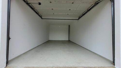 Foto - Garage zu vermieten - 100,00&nbsp;EUR Miete,