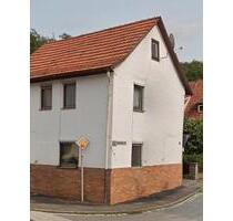 Starkrenuvierungsbedürftiges haus - Mellrichstadt