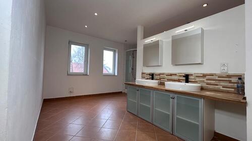 Foto - 6.5 Zimmer Bauernhaus, Landhaus zum Kaufen in Wolfhagen