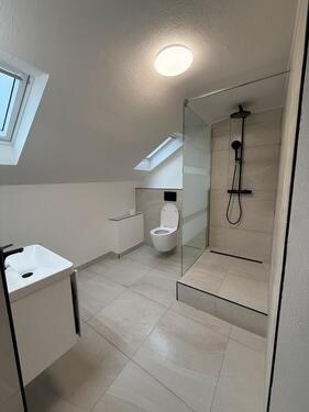 Foto - 2 Zimmer Dachgeschoßwohnung zur Miete in Stuttgart