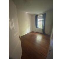 Nur für Studenten 1 Zimmer in Kiel frei in 2 Per. WG ab 1.3.26