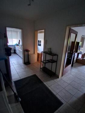 Foto - Schöne 3 Zimmer Wohnung mit Balkon &Stellplatz in Saarbrücken