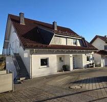 Traumwohnung in Aussichtslage - 770,00&nbsp;EUR Kaltmiete, ca.&nbsp; 83,30&nbsp;m&sup2; in Hünfeld (PLZ: 36088)