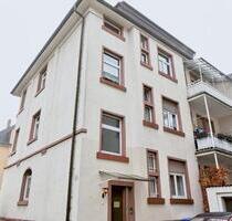 3,5-Zimmer-Stilaltbauwohnung im gepflegten 4-Familienhaus in guter Lage von Neu-Isenburg Westend