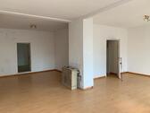 Foto - Ob Büro, Praxis, Ausstellungsraum,Nagestudio,Frisör usw. alles möglich in Schöningen