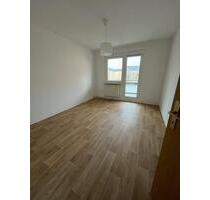 4 Zimmer! Innenstadt! Balkon! - 509,00&nbsp;EUR Kaltmiete, ca.&nbsp; 74,85&nbsp;m&sup2; in Prenzlau (PLZ: 17291)