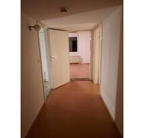 Kleine 3 Zimmer Dachgeschosswohnung in Hannover Doehren