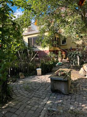 Foto - 8 Zimmer Mehrfamilienhaus, Wohnhaus zum Kaufen in Ludwigshafen am Rhein