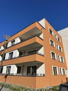 Foto - Erstbezug: Helle 3-Zimmer Neubau-Wohnung mit Süd-Loggia & TG
