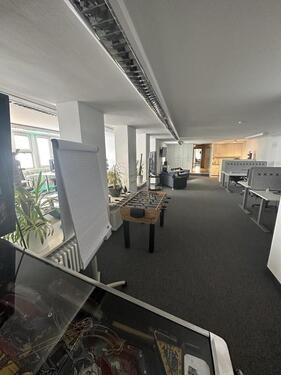Foto - 275m² Büro in der Altstadt - 3.059,00 EUR Kaltmiete,