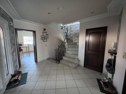 Foto - Mehrfamilienhaus, Wohnhaus in Bergheim zur Miete