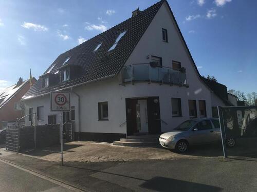 Foto - Renovierte Apartment Wohnung in Do-Deusen mit Vorhof