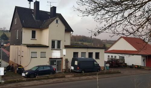 Foto - Haus der 1000 Möglichkeiten, Altes Schulhaus, Wohnen und Arbeiten