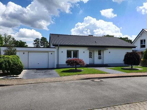 Foto - Ausbaufähiger Bungalow mit großen Grundstück zu verkaufen