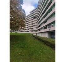 4,5 Zimmer + Balkon 1. OG von Privat - Ludwigsburg