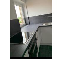 Modernisierte 2-Zimmer Wohnung mit Einbauküche in Altwarmbüchen - Langenhagen Engelbostel