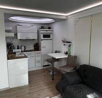38 m² Eigentumswohnung Balkon Aufzug Komplett saniert BO Zentrum - Bad Oeynhausen