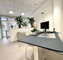 Repräsentative Praxis-Büroräume in Brühl – barrierefrei im EG, top Ausstattung, Klima & Parkplätze!