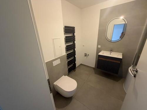 Foto - 1 Raum Wohnung, Erstbezug nach Sanierung sehr hell und hochwertig