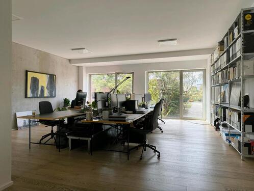 Foto - Arbeitsplatz Schreibtisch - 280,00 EUR Kaltmiete,