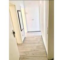 Moderne 2–2,5-Zimmer-Wohnung in Köln-Niehl – Nähe Ford-Werke