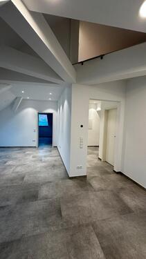 Foto - 3 Zimmer Dachgeschosswohnung - 810,00&nbsp;EUR Kaltmiete, ca.&nbsp; 73,50&nbsp;m&sup2;