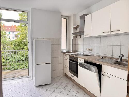 Foto - SCHNELL SEIN! SCHÖNE 2-RAUMWOHNUNG mit BALKON und EINBAUKÜCHE!