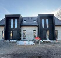 Nachhaltige Premium-Doppelhaushälfte in CLT-Holzmassivbauweise - Geestland Bad Bederkesa