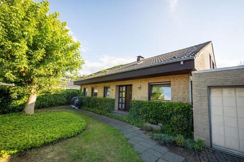 Foto - Charmantes Zweifamilienhaus in unmittelbarer Seelage in Haltern