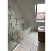 Dachgeschoss Wohnung 2 Zimmer mit Balkon in Brandenburg Havel - Nauen