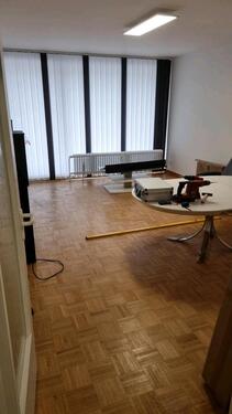 Foto - 2ZKB mit Balkon und Einbauküche im Villenviertel