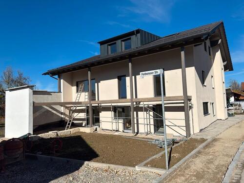 Foto - Etagenwohnung zur Miete in Übersee