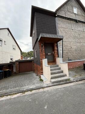 Foto - Einfamilienhaus mit Garage in Dillenburg-Nanzenbach zu Vermieten