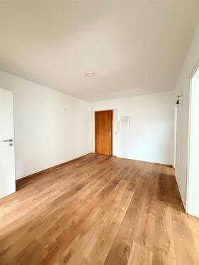 Foto - 3 Zimmer Etagenwohnung zur Miete in Dresden