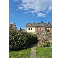 Reihenendhaus in zentraler City-Lage mit Blick ins Grüne. - Mönchengladbach Süd