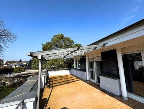 Foto - Wohnen über den Dächern mit Blick auf den Herkules inkl. Tiefgaragenstellplatz