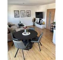 Moderne 3-Zimmer-Wohnung mit Balkon in Hengersberg