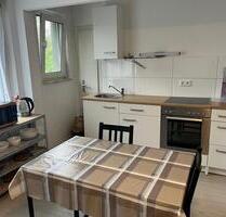 Schöne 2,5 Zi Wohnung Nähe Uni - 750,00 EUR Kaltmiete, in Essen (PLZ: 45326) Stadtbezirk V