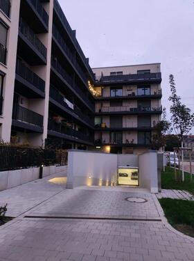 Foto - Tiefgaragenstellplatz in Fürth Jackobinstrasse