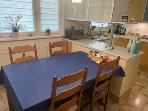 Foto - Sehr schöne Wohnung, BEFRISTET, 2,5 Zimmer + Küche + Bad