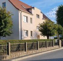 Sanierte und möblierte 2 Raum Wohnung mit viel Grün drumherum - Bischofswerda