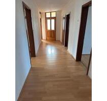 4 Zimmer Wohnung in Northeim - 670,00 EUR Kaltmiete, ca.  120,00 m² in Northeim (PLZ: 37154)