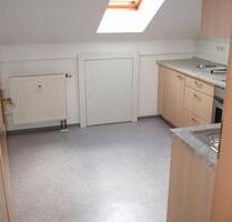 Waldkraiburg kleine 2-Zimmer Wohnung 36 qm Balkon Mietwohnung