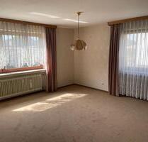 Ergeschosswohnung in Babenhausen mit Terrasse