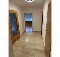 Wohnung 1. OG in Top Lage mit Balkon 75 qm - Kelheim