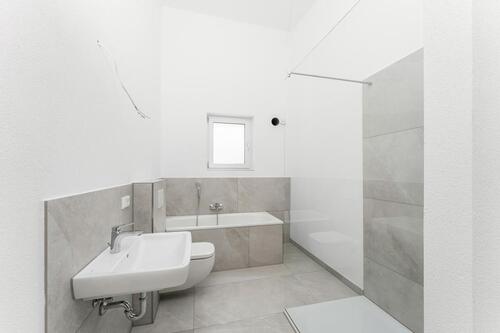 Foto - Mehrfamilienhaus, Wohnhaus in Greding zur Miete