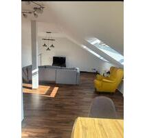 Schöne 4-Zimmer-Dachgeschosswohnung in Hüttersdorf zur Miete - Schmelz