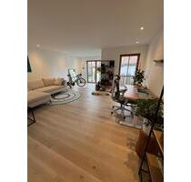 Neuwertige 3-Zimmer-Wohnung mit Balkon - Oberhaching Deisenhofen