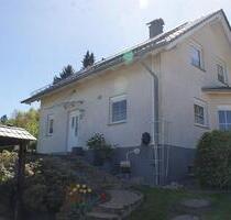 Haus zum Verkauf in ruhiger Lage von privat, gerne mit Mobiliar - Horn-Bad Meinberg