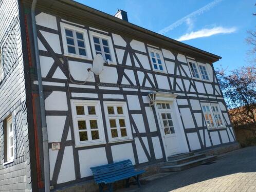 Foto - Renoviertes schönes Fachwerkhaus in Neukirchen